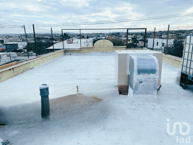 CASA EN VENTA EN OASIS REVOLUCION POR BLVD ZARAGOZA SECTOR GRAN PATIO ZARAGOZA