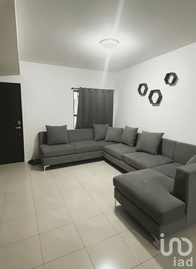 CASA EN RENTA EN PRIVADA DE CASTAÑO 2 SECTOR TERRANOVA