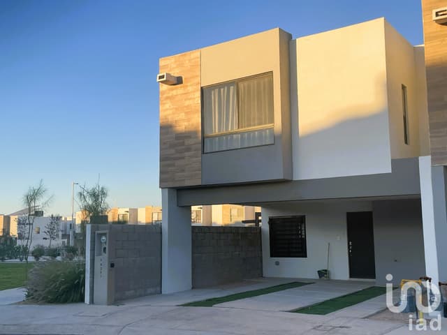 CASA EN RENTA EN PRIVADA DE CASTAÑO 2 SECTOR TERRANOVA