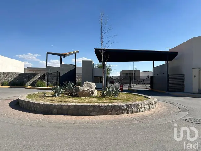 RESIDENCIA NUEVA EN VENTA ESTILO CONTEMPORANEO