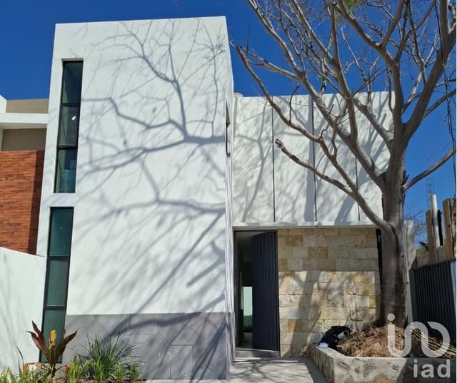 EN VENTA CASA RESIDENCIAL EN COTO PRIVADO AL NORTE DE COLIMA, MEXICO