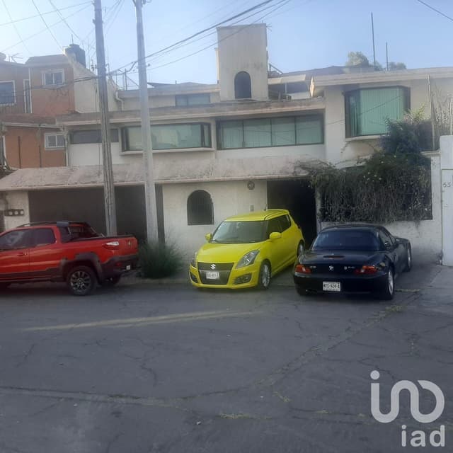 Casa en Venta en Col. Arcos del Alba, Edo. De Mexico