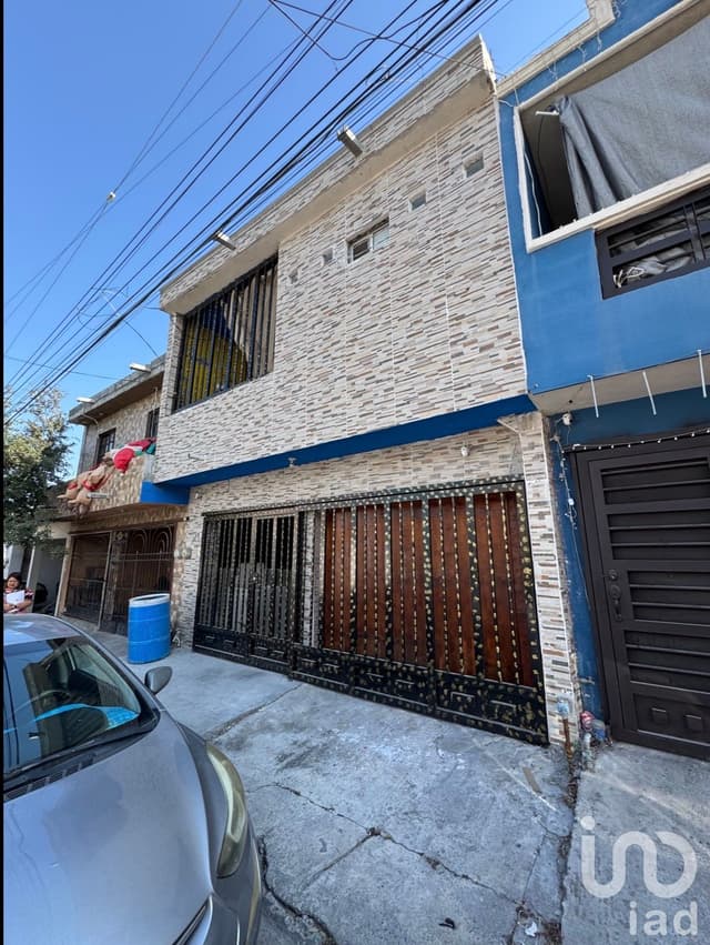 Casa en Venta en Col Balcones de Huinala, Apodaca N.L. (NEGOCIABLE)