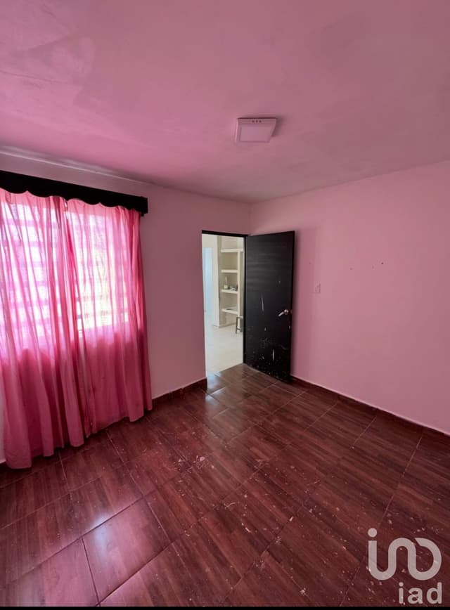 Casa en Venta en Col. Villas de Santa Rosa, Apodaca N.L.