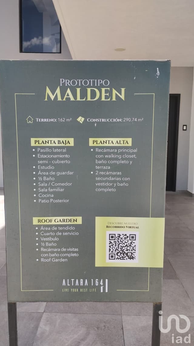 CASA EN VENTA. MODELO MALDEN CON ROOF GARDEN. ALTARA 164, PACHUCA, HIDALGO