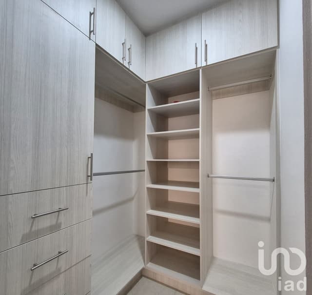 DEPARTAMENTO EN VENTA EN CANCUN - AV. HUAYACAN