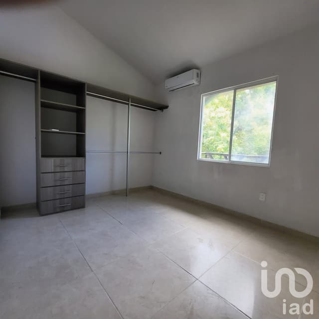 CASA EN RENTA EN RESIDENCIAL EN ZONA SUR EN CANCUN