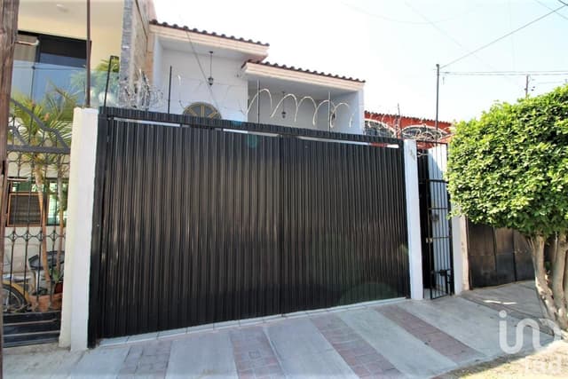 Casa en venta! en Agua Blanca, Zapopan