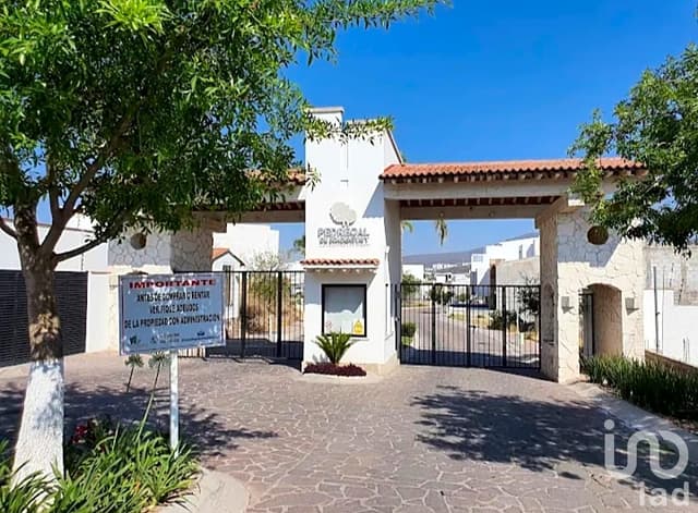 Terreno en Venta en Pedregal de Schoenstatt, Corregidora Querétaro