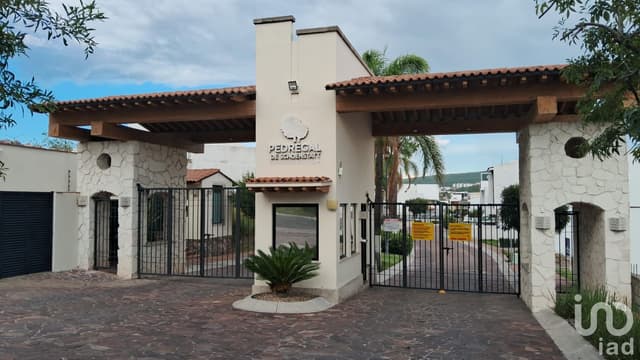 Terreno en Venta en Pedregal de Schoenstatt, Corregidora Querétaro